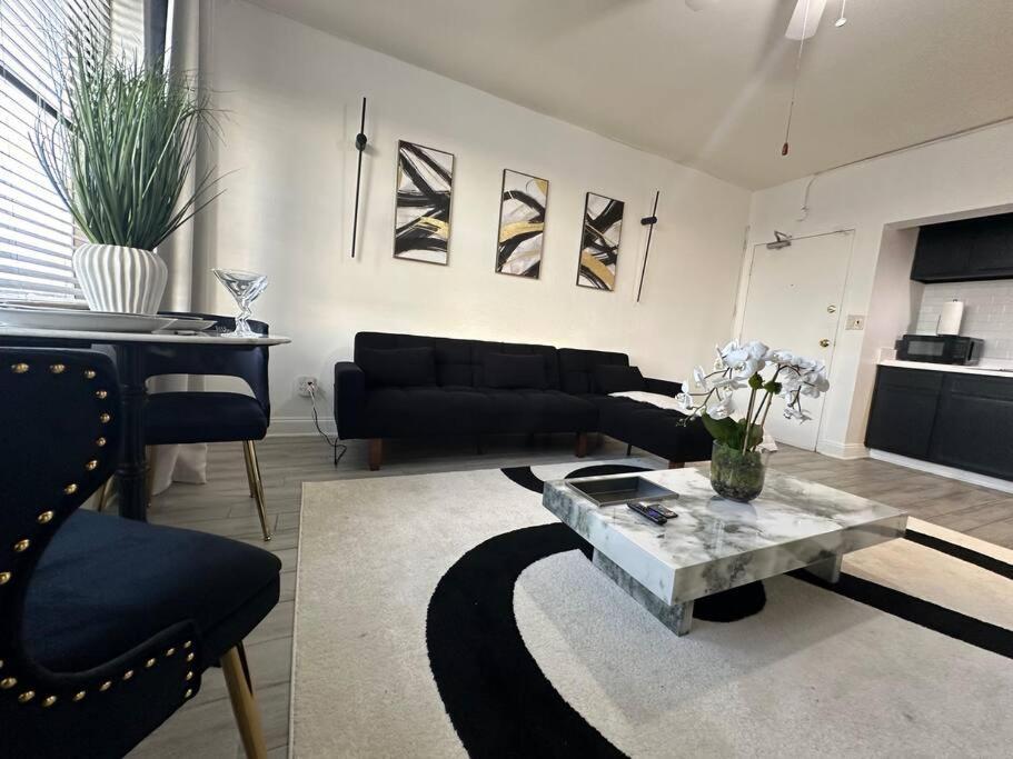 Luxury Skyrise Downtown Jax Appartamento *